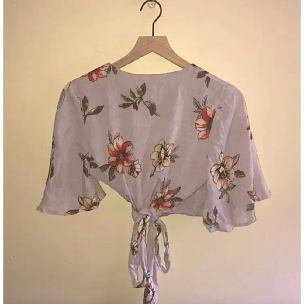 NWT XL CHARLOTTE RUSSE‎ Purple floral Beach Cover up wrap tie top
